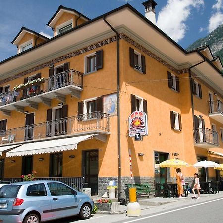 Affittacamere Ca' Fattorini Baceno Exterior foto
